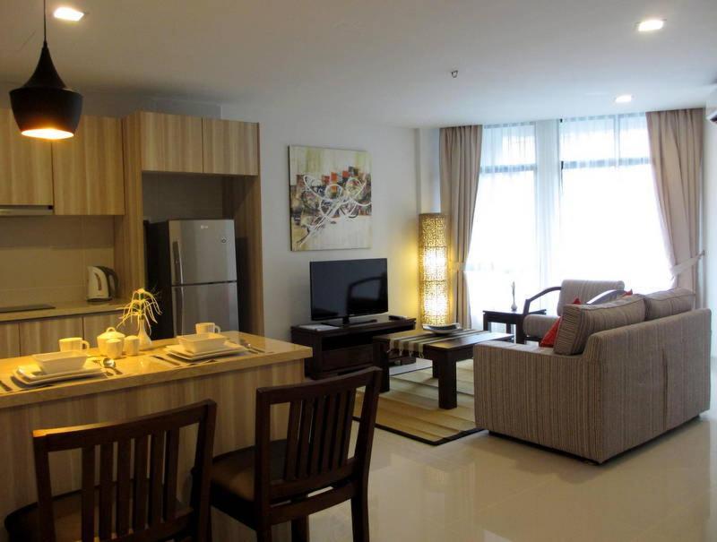 Samsuria Beach Apartment Resort Cherating Bagian luar foto
